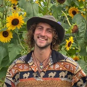 Meet your Posher, Aidan